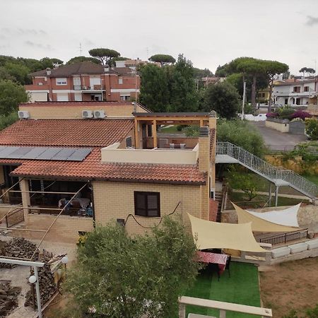 Villa Giuliana Stanze Con Bagno Interno In Villa A 350 Mt Spiaggia Libera Lido Delle Sirene 安齐奥 外观 照片