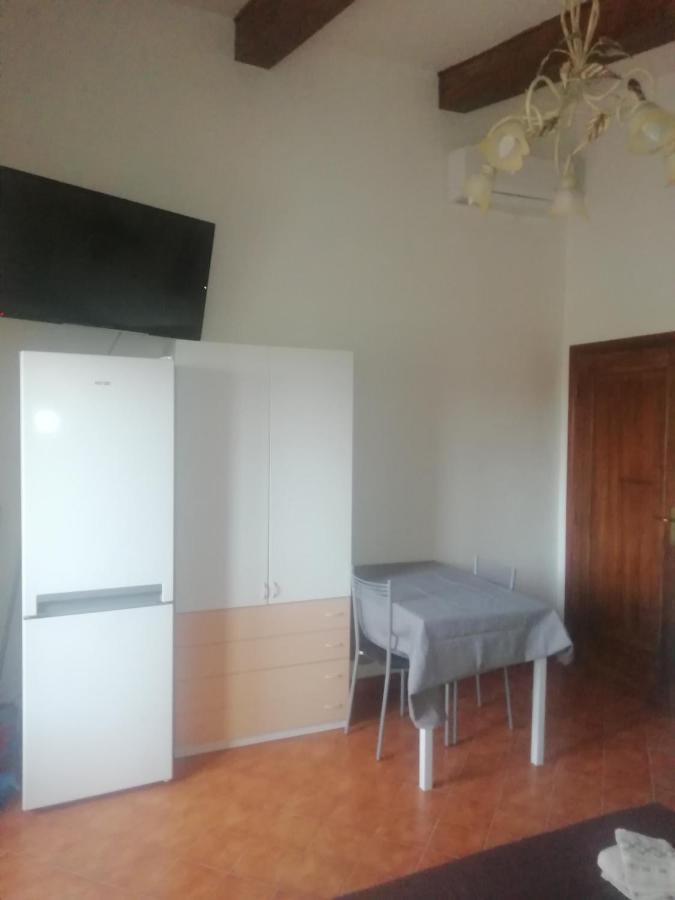 Villa Giuliana Stanze Con Bagno Interno In Villa A 350 Mt Spiaggia Libera Lido Delle Sirene 安齐奥 外观 照片