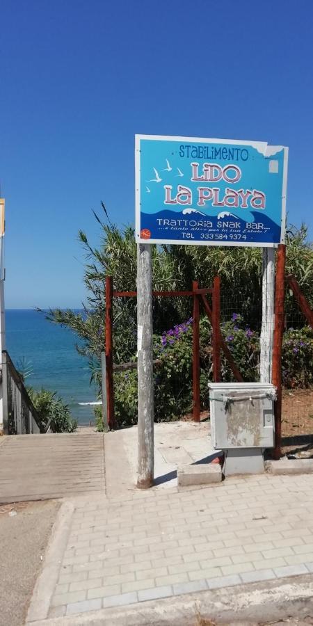 Villa Giuliana Stanze Con Bagno Interno In Villa A 350 Mt Spiaggia Libera Lido Delle Sirene 安齐奥 外观 照片