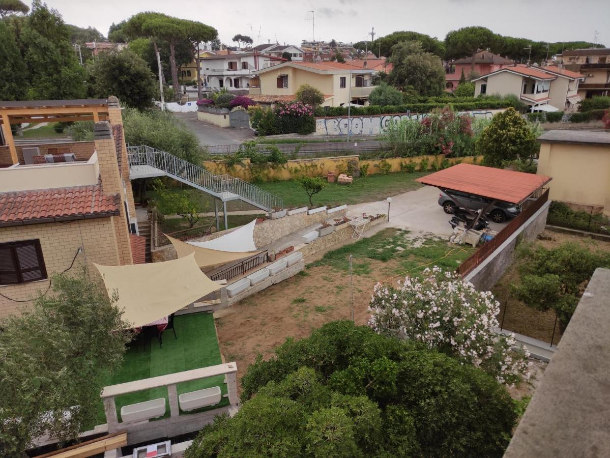 Villa Giuliana Stanze Con Bagno Interno In Villa A 350 Mt Spiaggia Libera Lido Delle Sirene 安齐奥 外观 照片